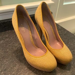 GUCCI WOVEN golden cork pump size 37.5